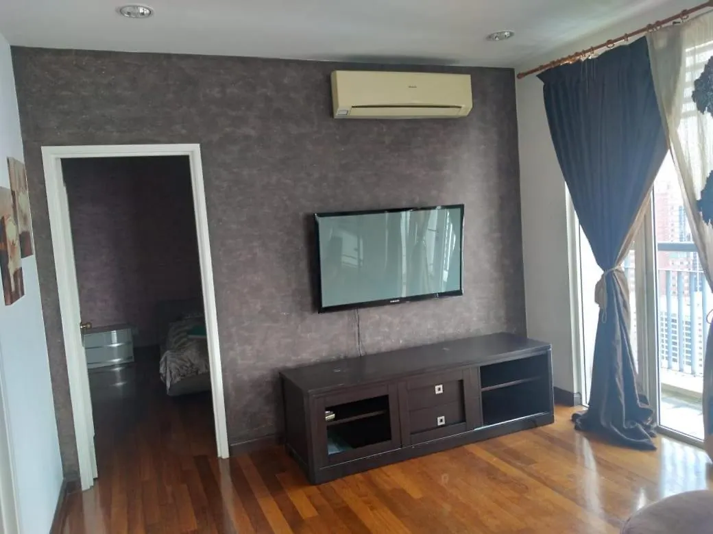 Duplex Apartment In Bukit Bintang For Rent Куала-Лумпур