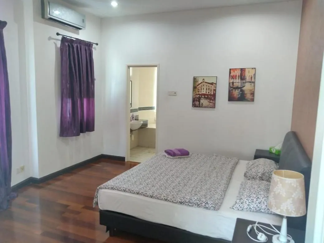 Duplex Apartment In Bukit Bintang For Rent Куала-Лумпур 0*,  Малайзия